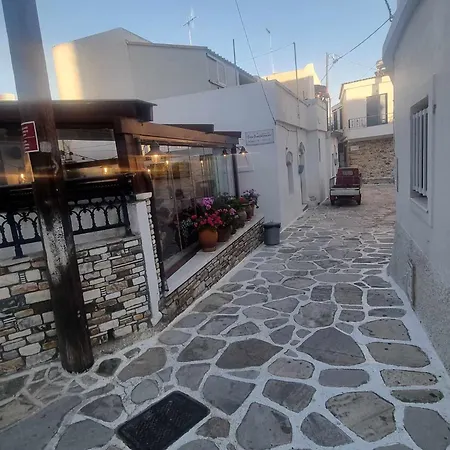 Апартаменты Tolis